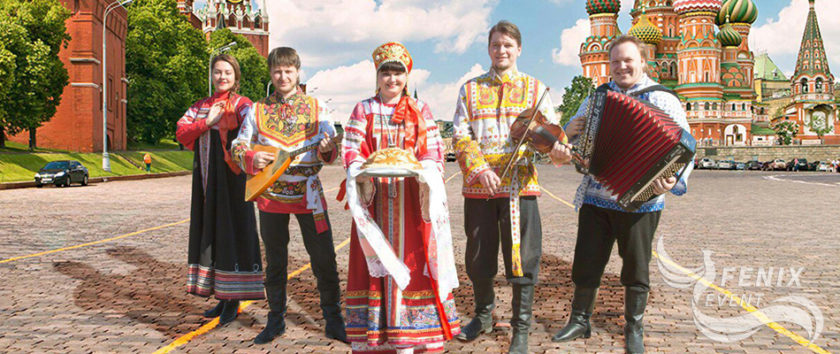Встреча гостей в русском стиле. Русский ансамбль на праздник в Москве. Русский ансамбль в Москве.