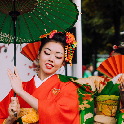 Заказать японские танцы на праздник в Москве